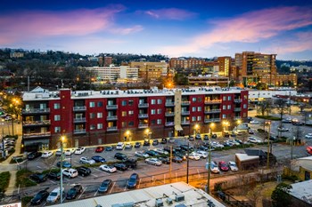 Rise Lakeview Apartments at Twilight in Downtown Birmingham - Photo Gallery 14