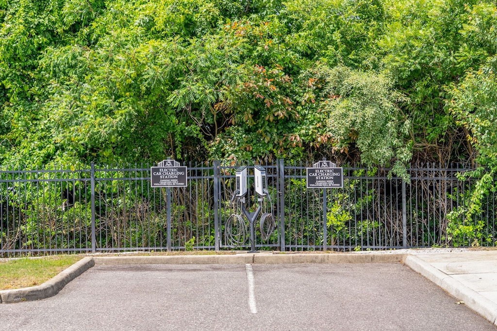 2 electric vehicle charging stations at Fenwyck Manor Apartments in Chesapeake, VA