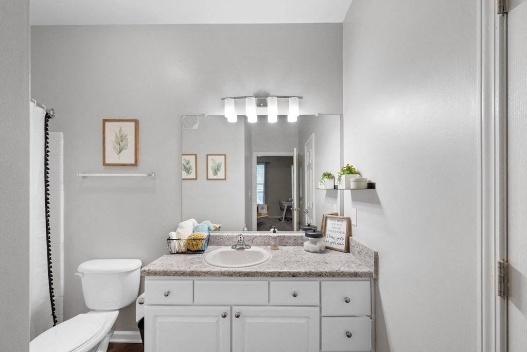 our apartments offer a bathroom with a shower