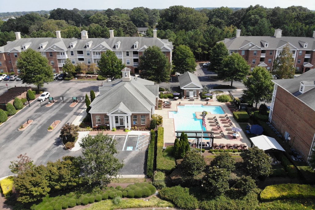 an aerial view of the pool and clubhouse at Centerville Manor Apartments in Virginia Beach