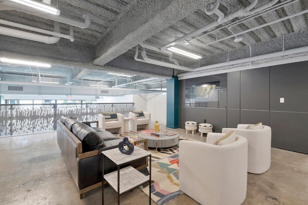 open upper level relaxation lounge at The Citizen Birmingham Apartments