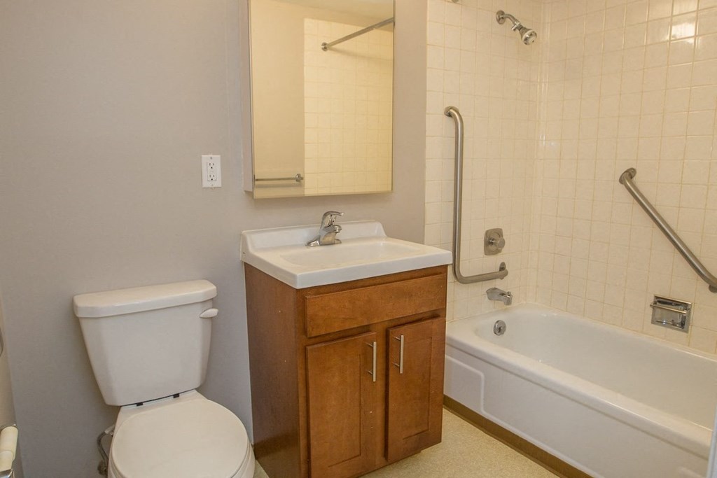 Riverview Manor Apartments, 8 Hertel Avenue, Buffalo, NY RentCafe