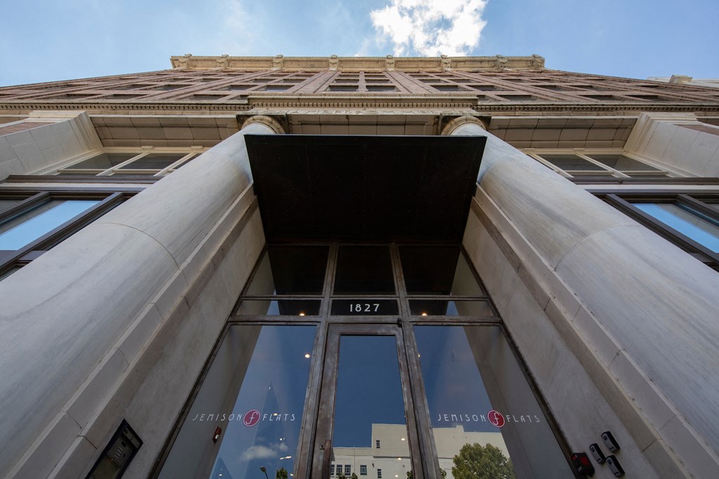 entrance with historic columns at Jemison Flats, Birmingham, AL, 35203