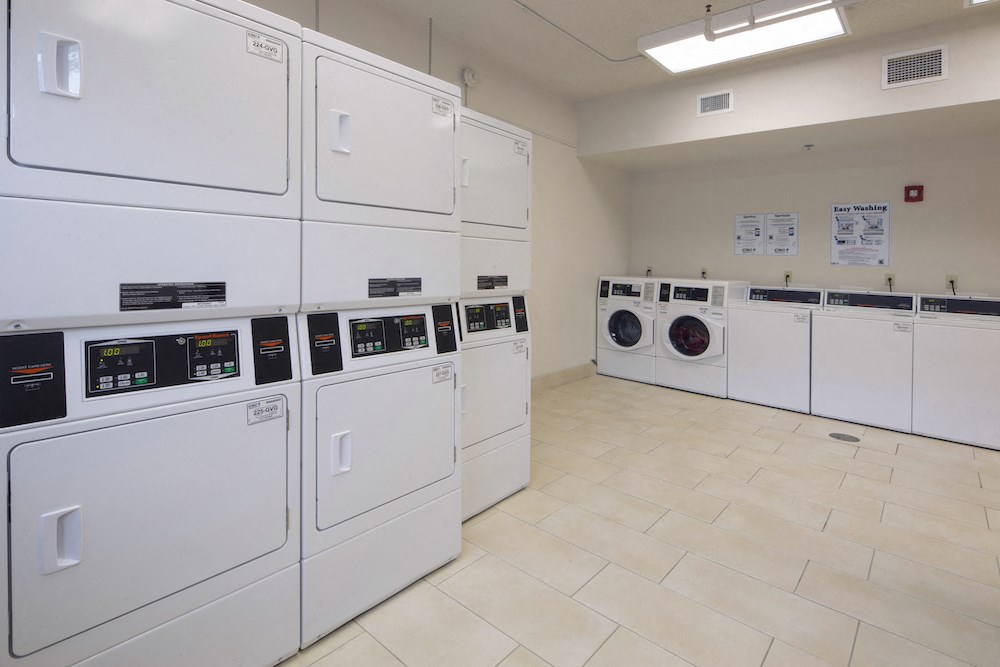 Mount Carmel Gardens senior apartments in jacksonville, florida laundry center