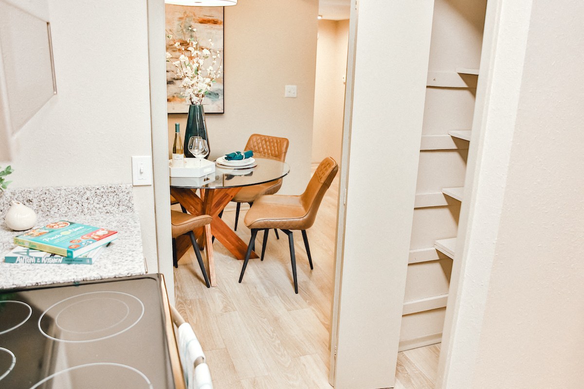 Photos of Berry Falls Apartments in Vestavia Hills, AL