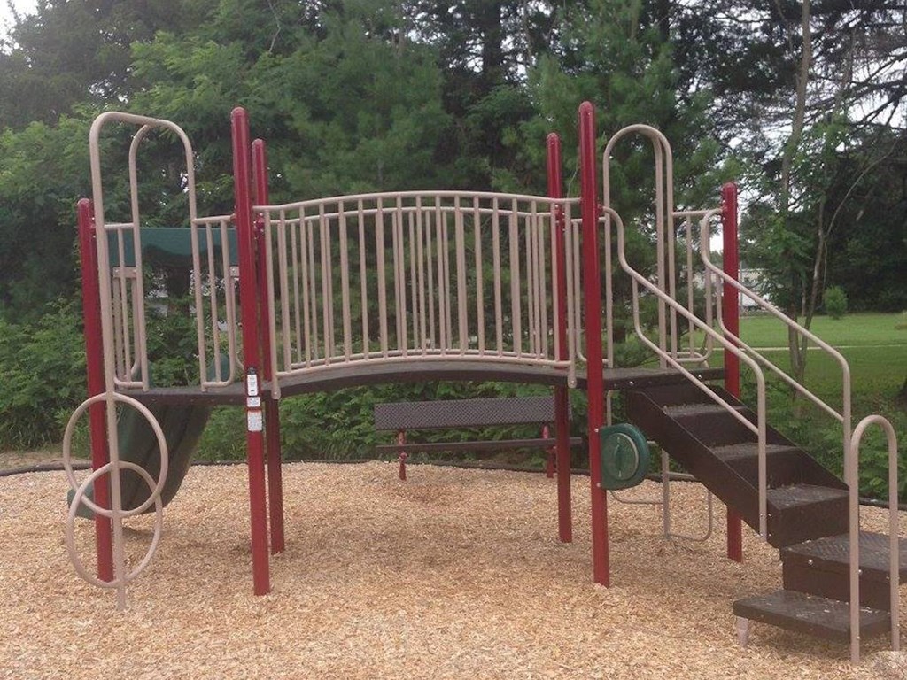 Pioneer Ridge Apartments, 460 Pioneer Drive, Wisconsin Dells, WI RentCafe