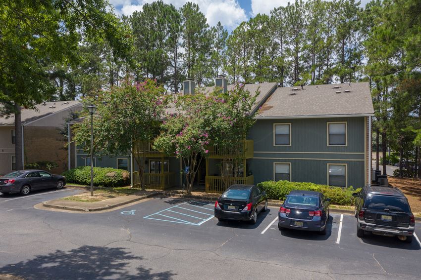 Zelda Pointe Apartments