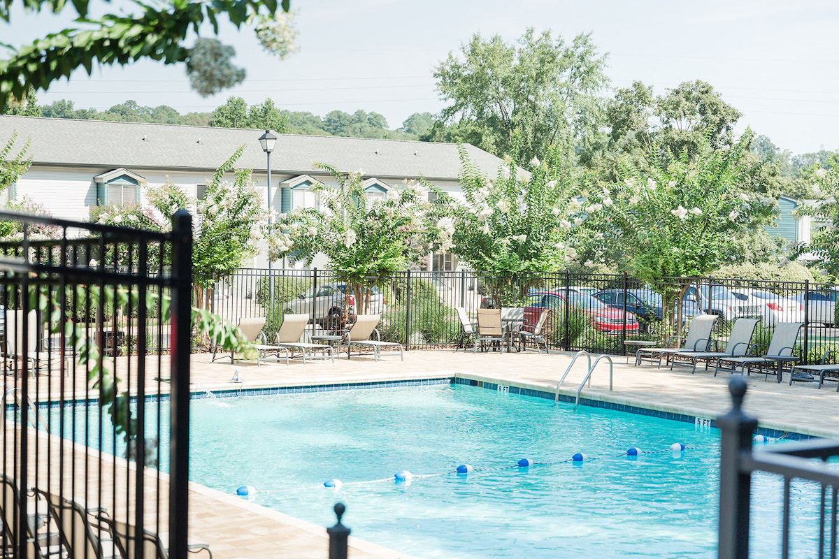 Apartments for Rent in Homewood The Jameson Apartments Photos