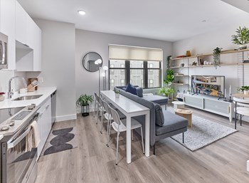 81 Monroe Street Studio-2 Beds Apartment for Rent - Photo Gallery 46