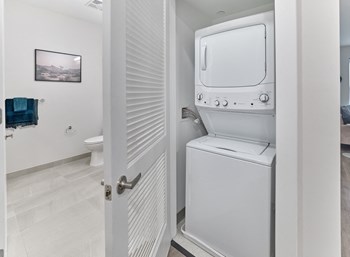 81 Monroe Street Studio-2 Beds Apartment for Rent - Photo Gallery 58