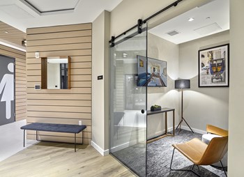 81 Monroe Street Studio-2 Beds Apartment for Rent - Photo Gallery 4