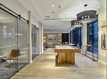 81 Monroe Street Studio-2 Beds Apartment for Rent - Photo Gallery 2