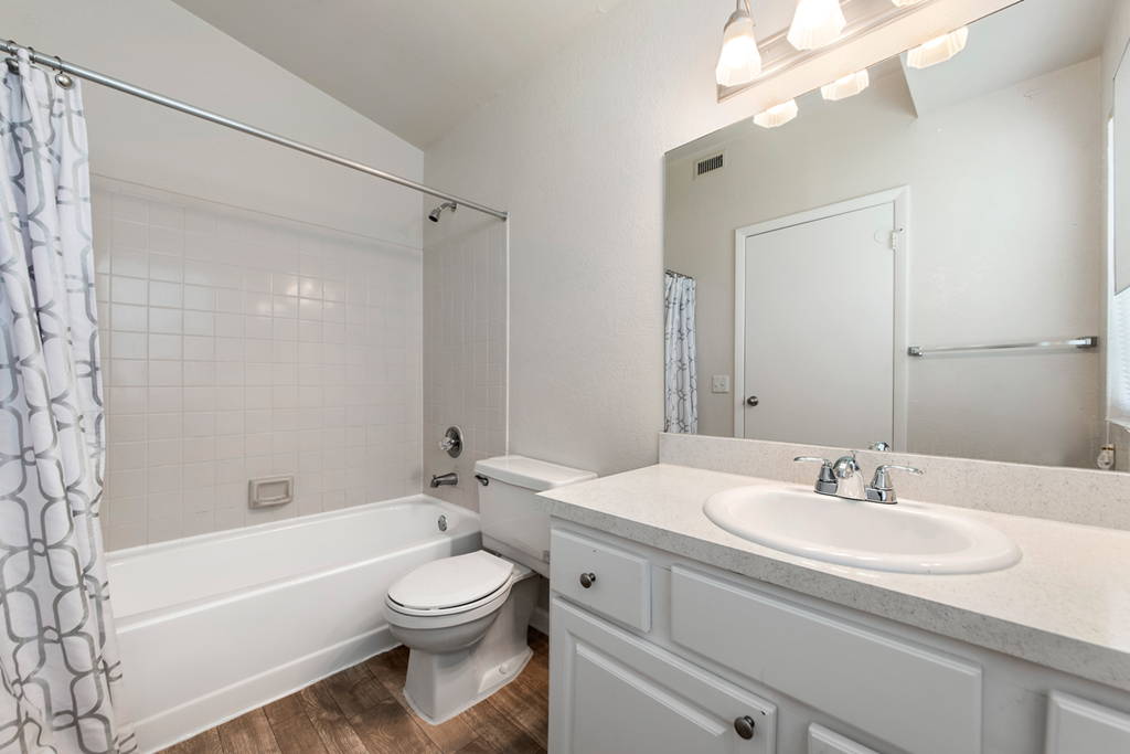 Turtle Cove Apartments