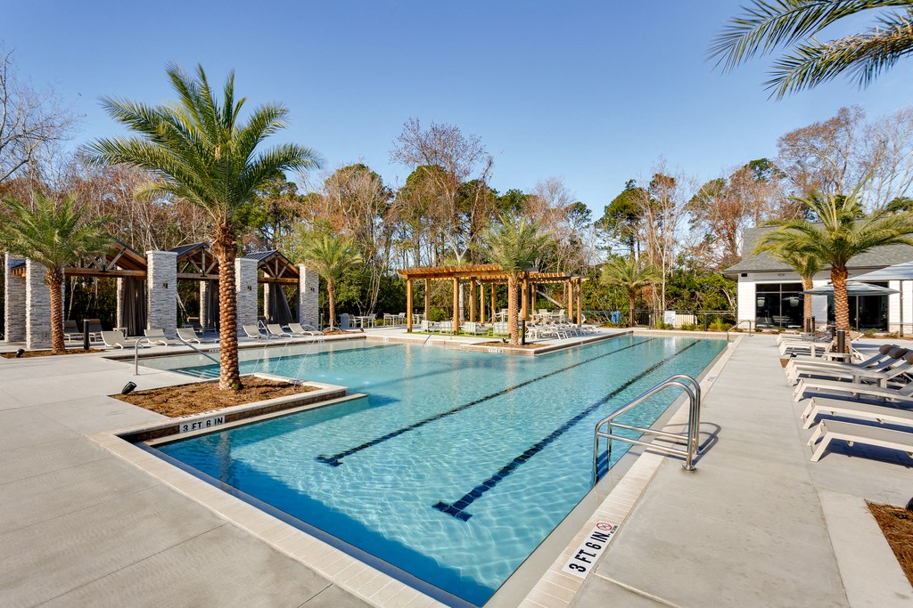 the swimming pool at the resort at longboat key club