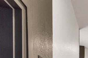 Uptown Square| Apartment Hallway
