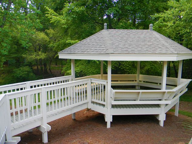 Outdoor Pavilion at Woodland Park Apartment Homes, Greensboro, North Carolina