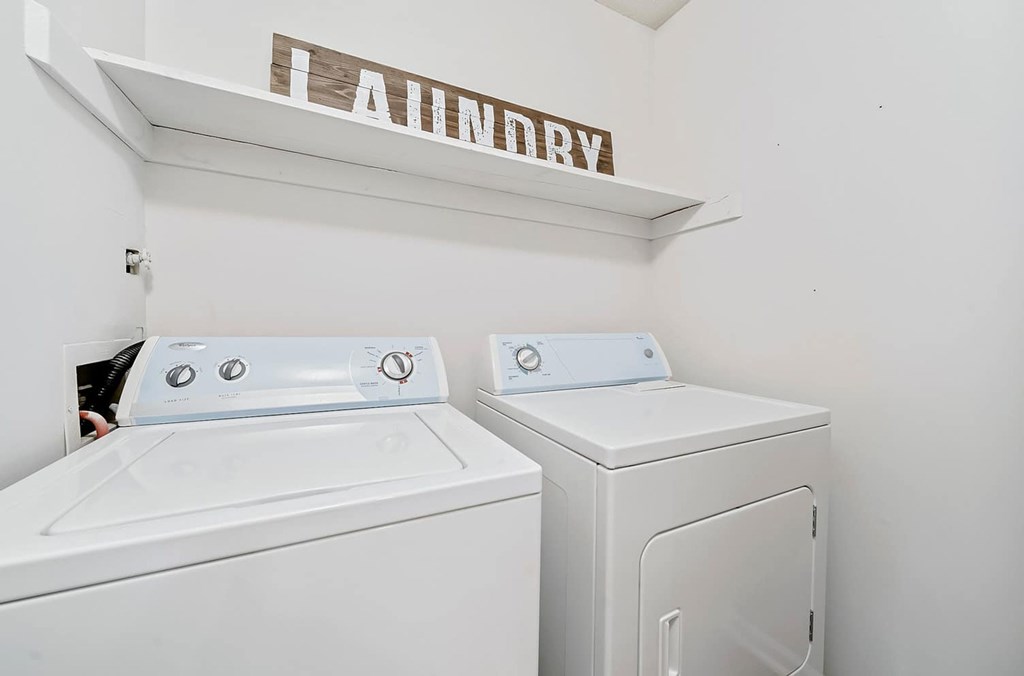 Washer Dryer at Brandemere Apartment Homes, North Carolina, 27106