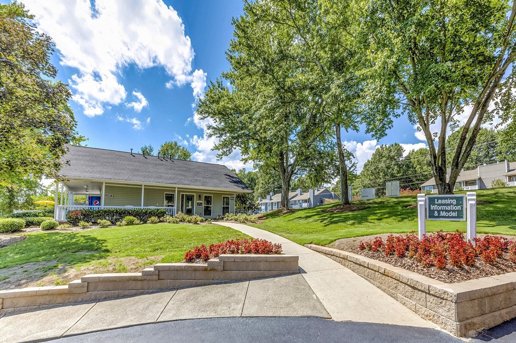 Leasing Center Exterior at Brandemere Apartment Homes, Winston Salem, NC, 27106