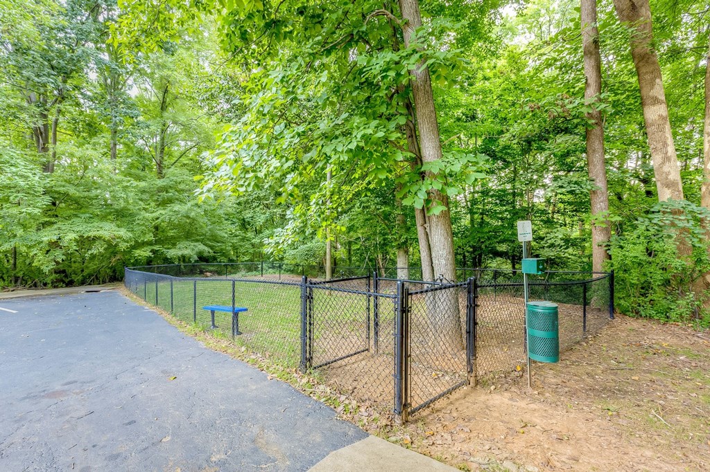 Dog Park at Brandemere Apartment Homes, North Carolina, 27106