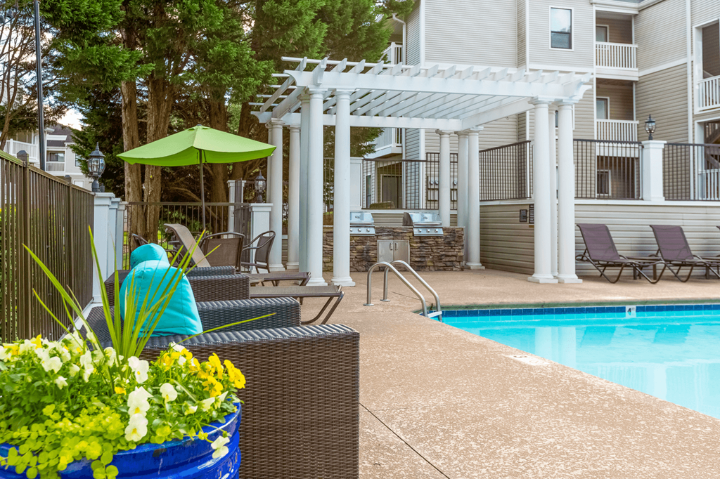 Poolside Lounge at Bridges at Mallard Creek Apartment Homes, Charlotte, 28269