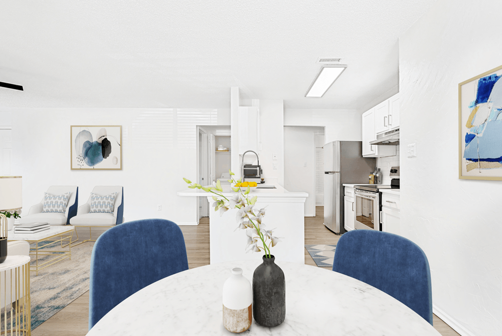 Dining Area at Bridges at Mallard Creek Apartment Homes, North Carolina