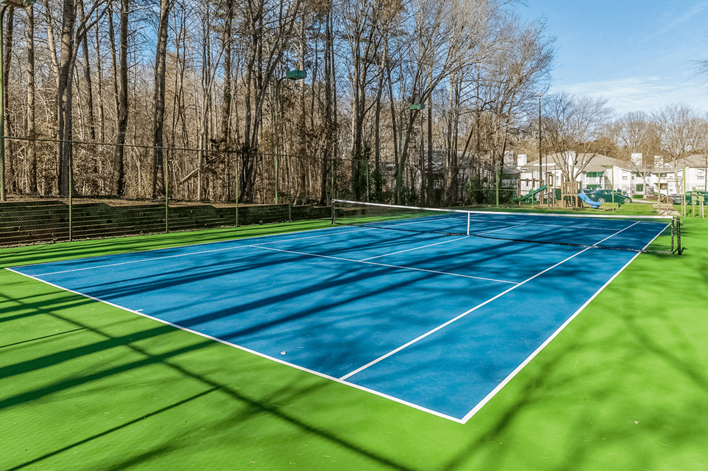 Open Tennis Court at Bridges at Mallard Creek Apartment Homes, Charlotte