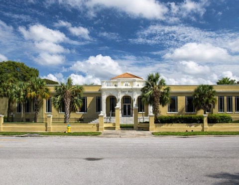 leasing office exterior