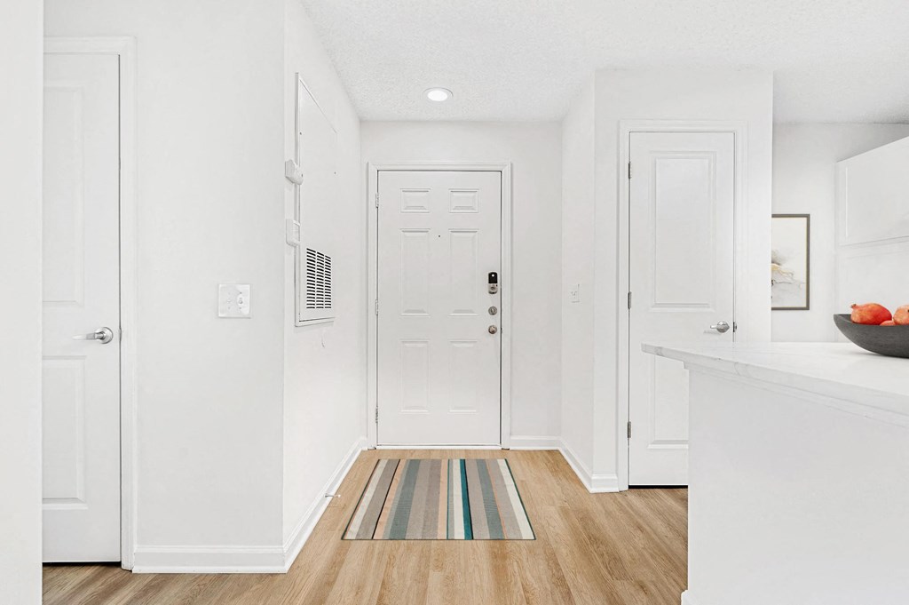 White Kitchen at The Grayson Apartment Homes, Charlotte