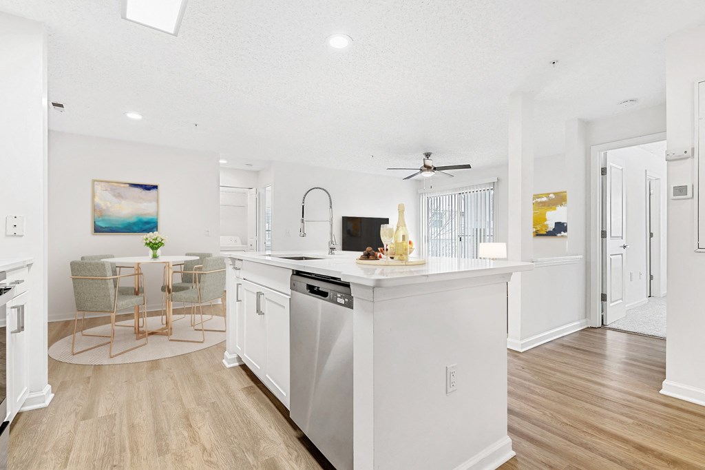 Kitchen And Dining Area at The Grayson Apartment Homes, Charlotte, North Carolina