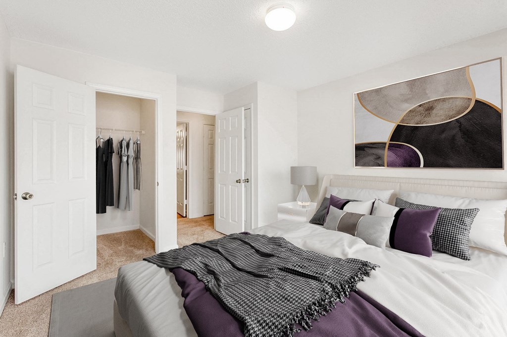 Bedroom With Closet at The Grayson Apartment Homes, Charlotte