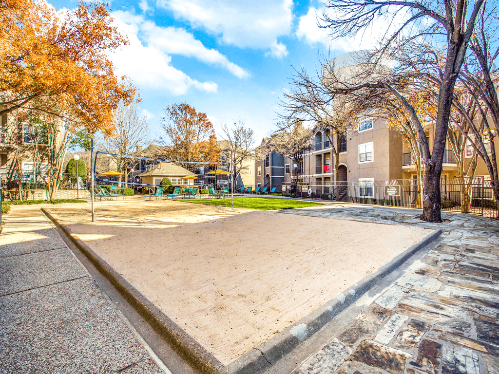 the preserve at ballantyne commons apartments playground