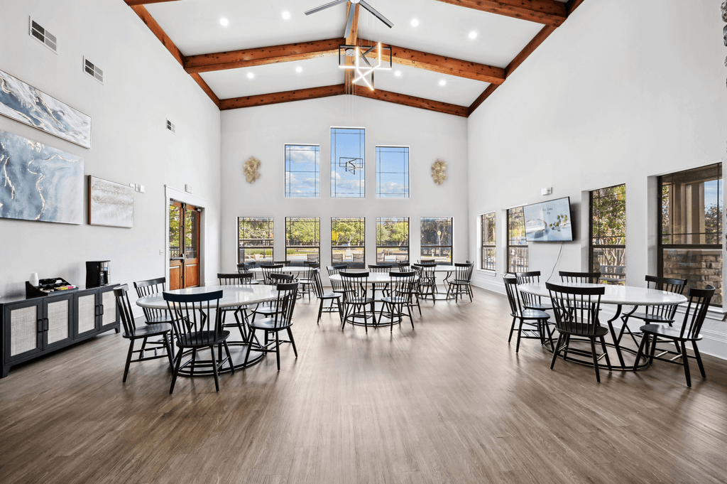 the preserve at cardinal courts dining room with tables and chairs