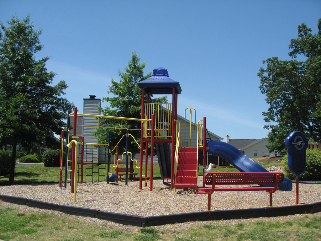 Estates At Bellwood Apartment Homes, 7 Southpointe Dr, Greenville, SC