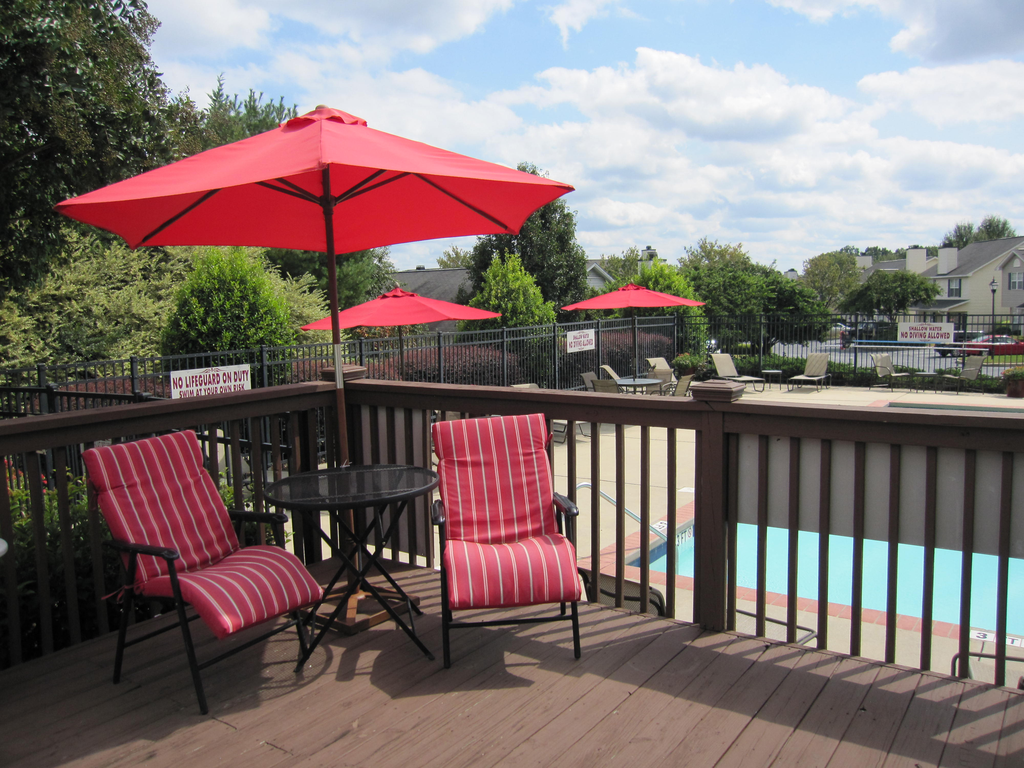 swimming pool lounge area