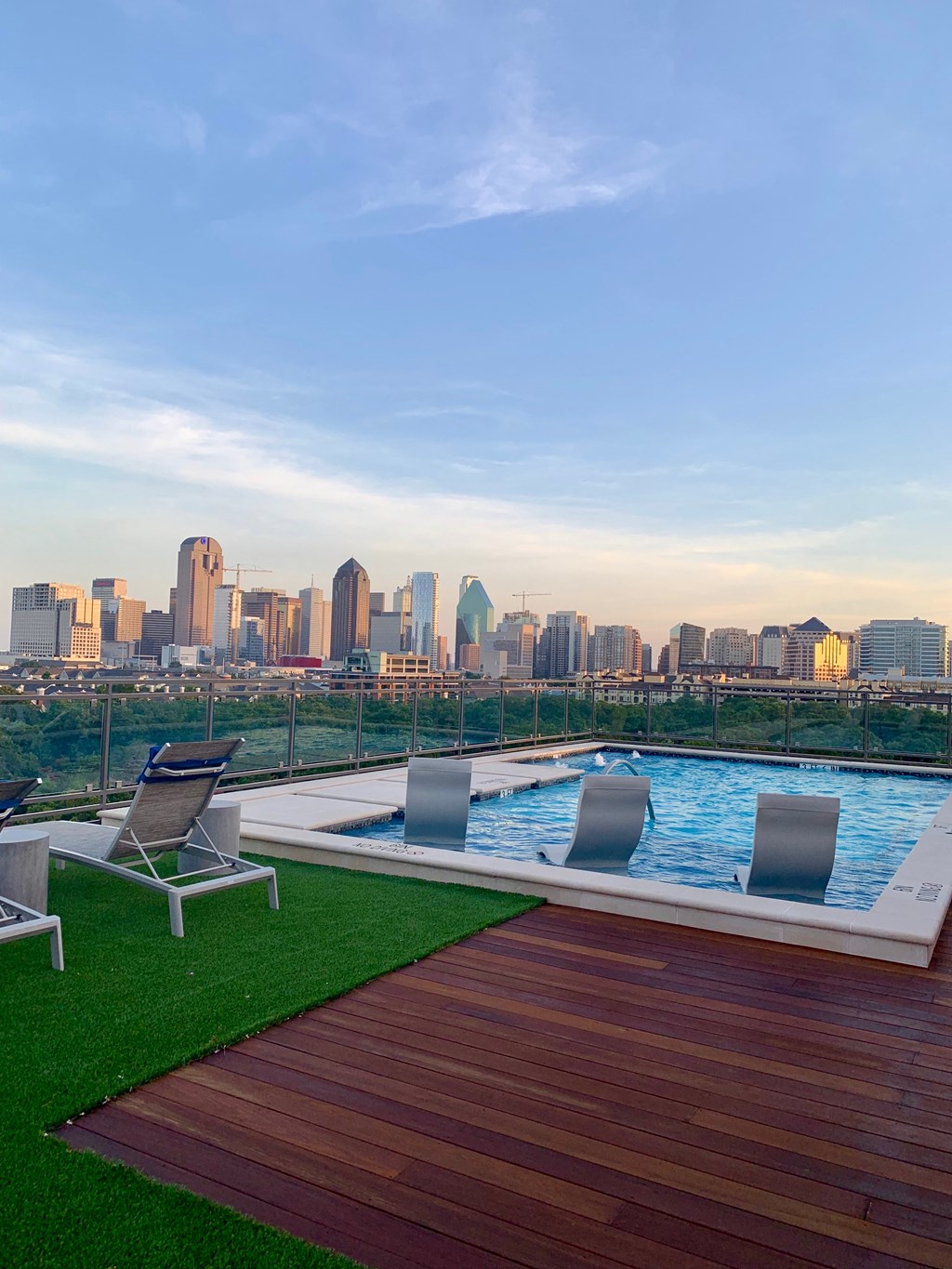 Rooftop pool facing downtown Dallas
