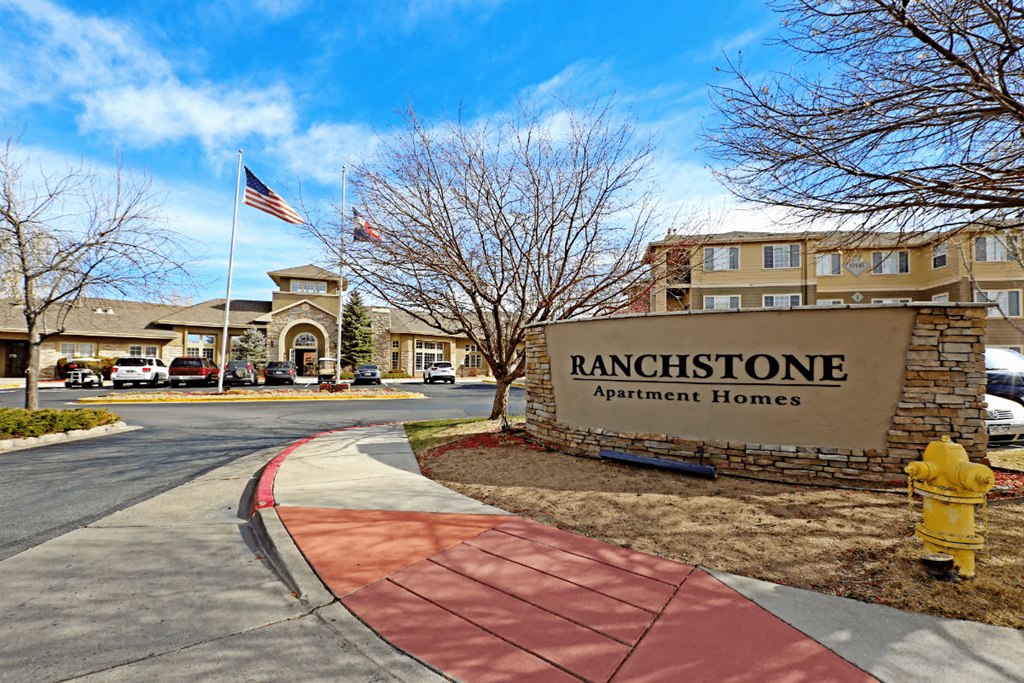 a view of the entrance to the ranchester apartment home