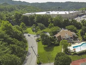 Aerial View of Landmark at Lyncrest Reserve Apartment Homes Nashville, TN