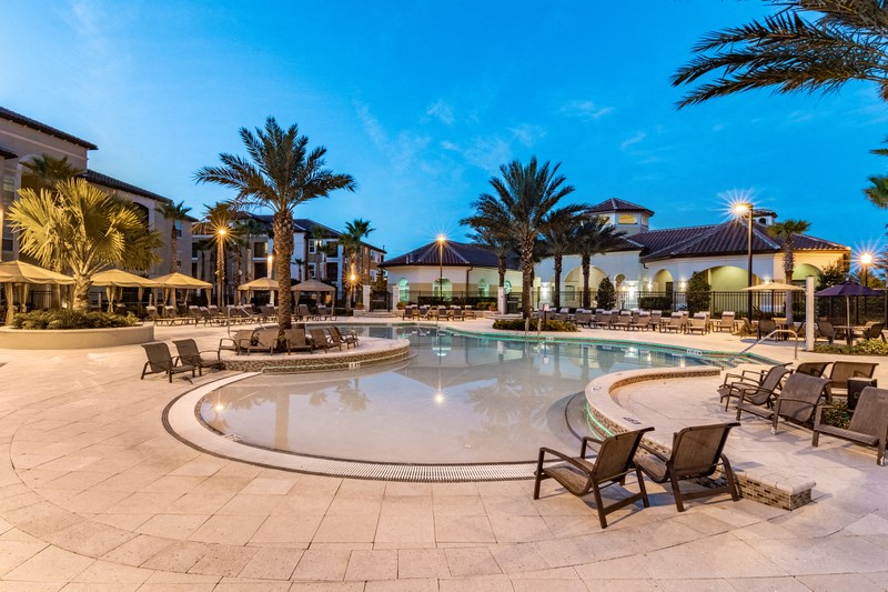 the swimming pool at the resort at longboat key club