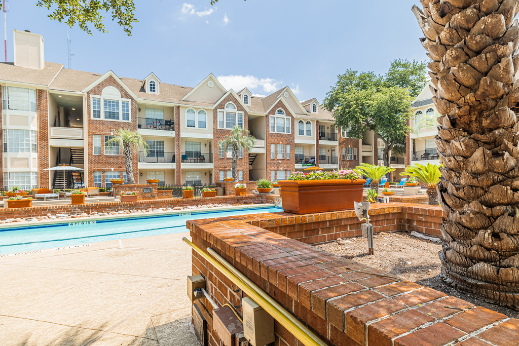 swimming pool with sundeck