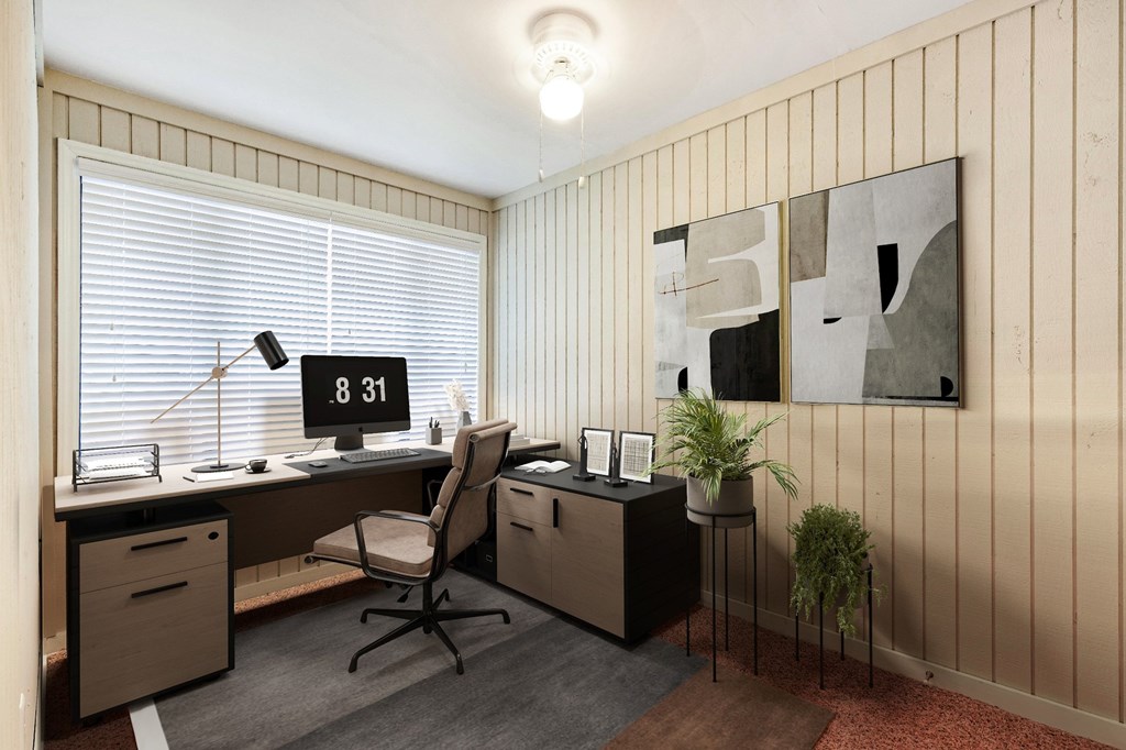 Work Space at Woodlyn on the Green Apartment Homes, Cary
