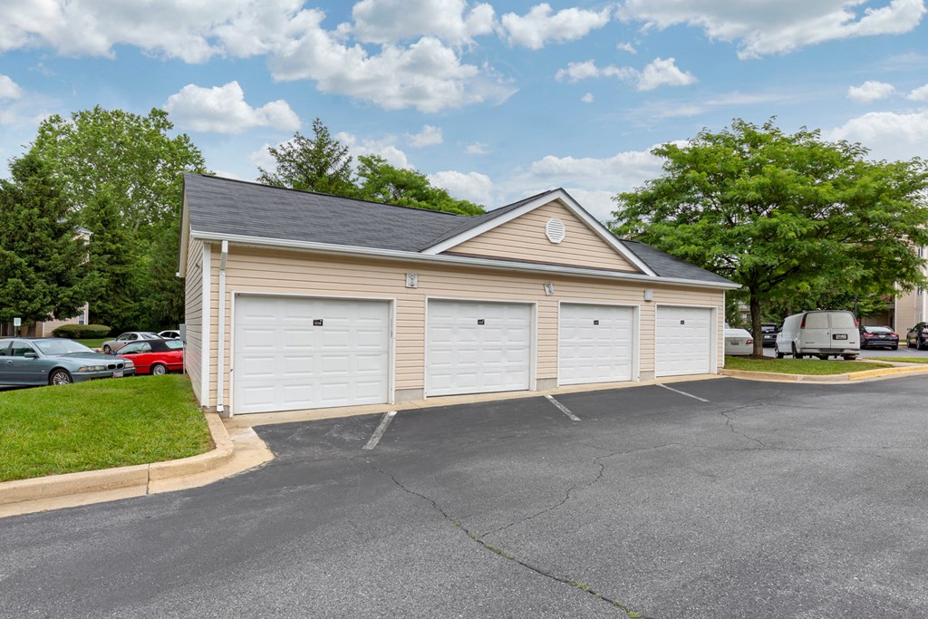 Garage Parking with 4 garage bays