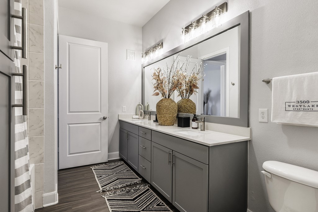 A Bathroom With White Walls at 3500 Westlake Apartments, Austin, TX