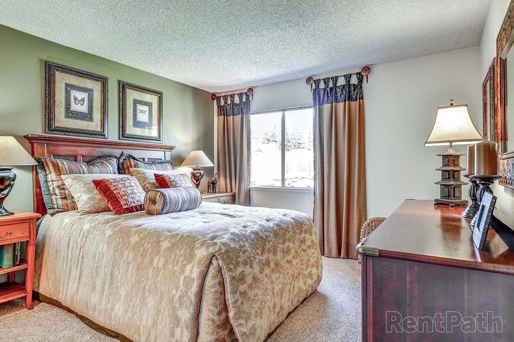 Bedroom With Expansive Windows at The Seasons Apartments, California, 94583