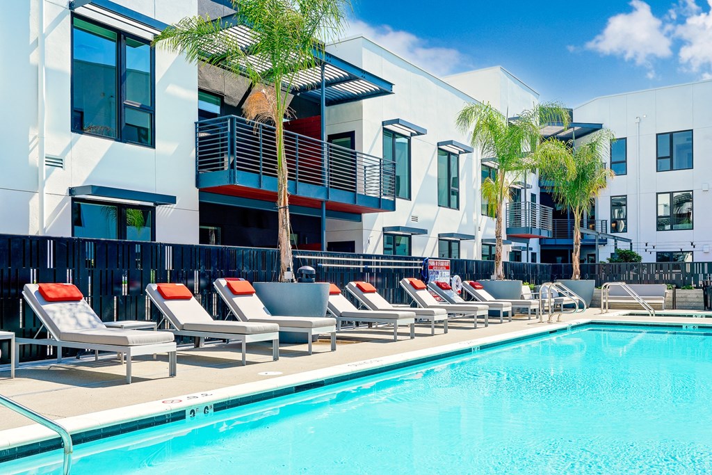 Legacy at Hayward Hayward CA pool