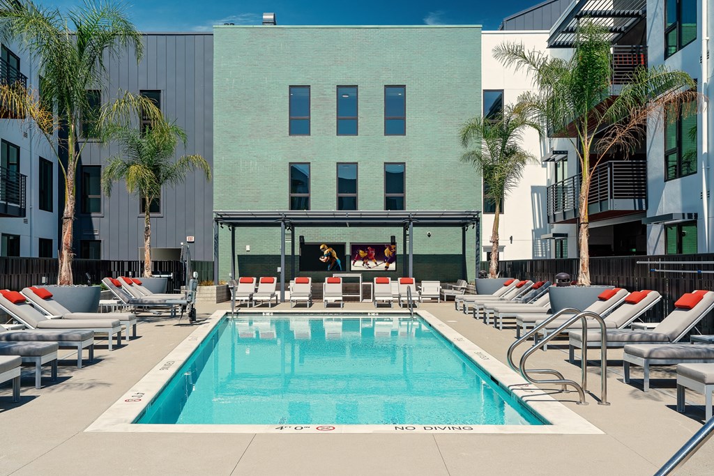 Legacy at Hayward Hayward CA pool