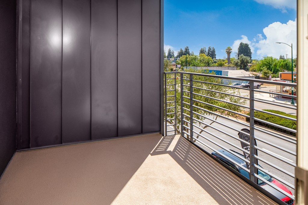 Legacy at Hayward Hayward CA balcony