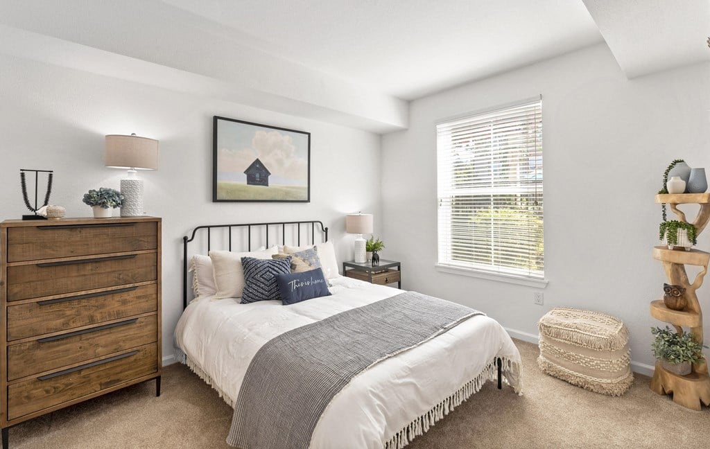 Amalfi Milpitas CA  bedroom