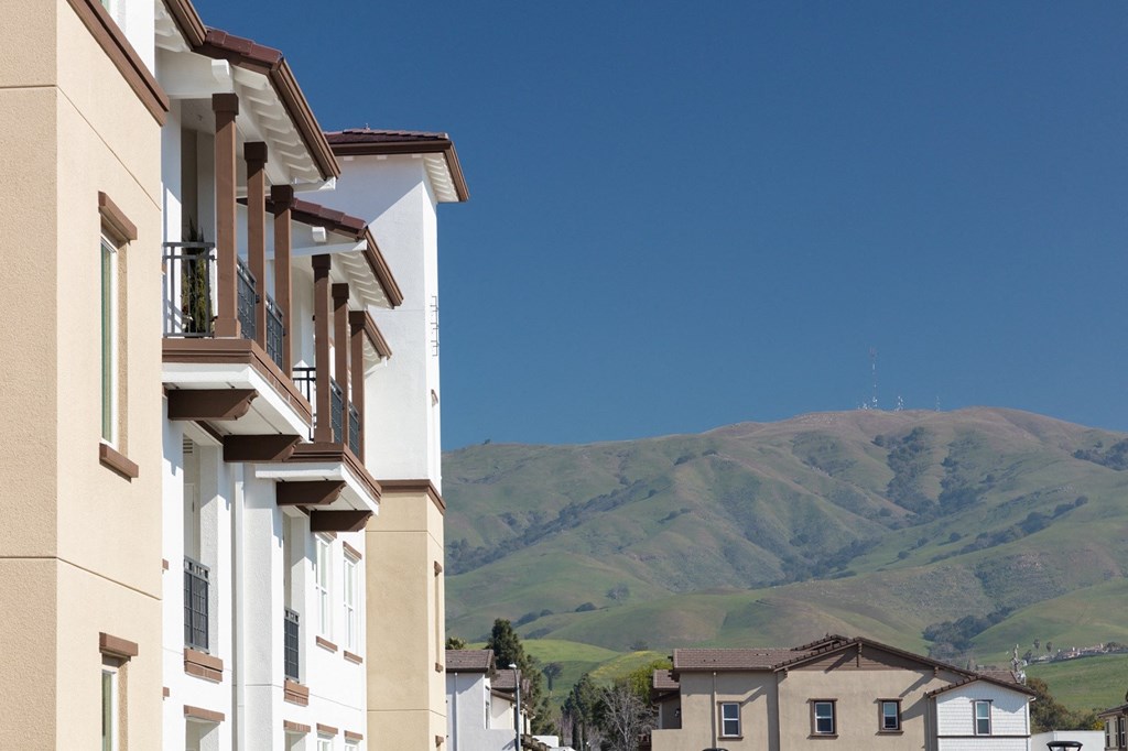 Palmia aged 55+ Luxury Apartments Fremont CA mountain view