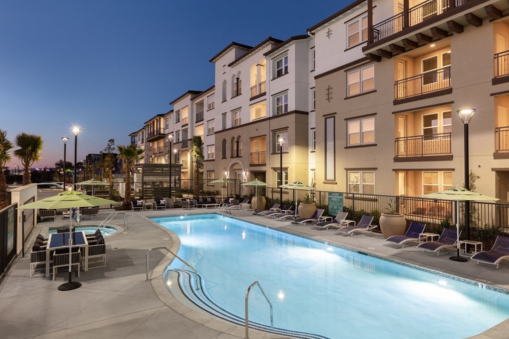 Palmia aged 55+ Luxury Apartments Fremont CA outdoor evening pool