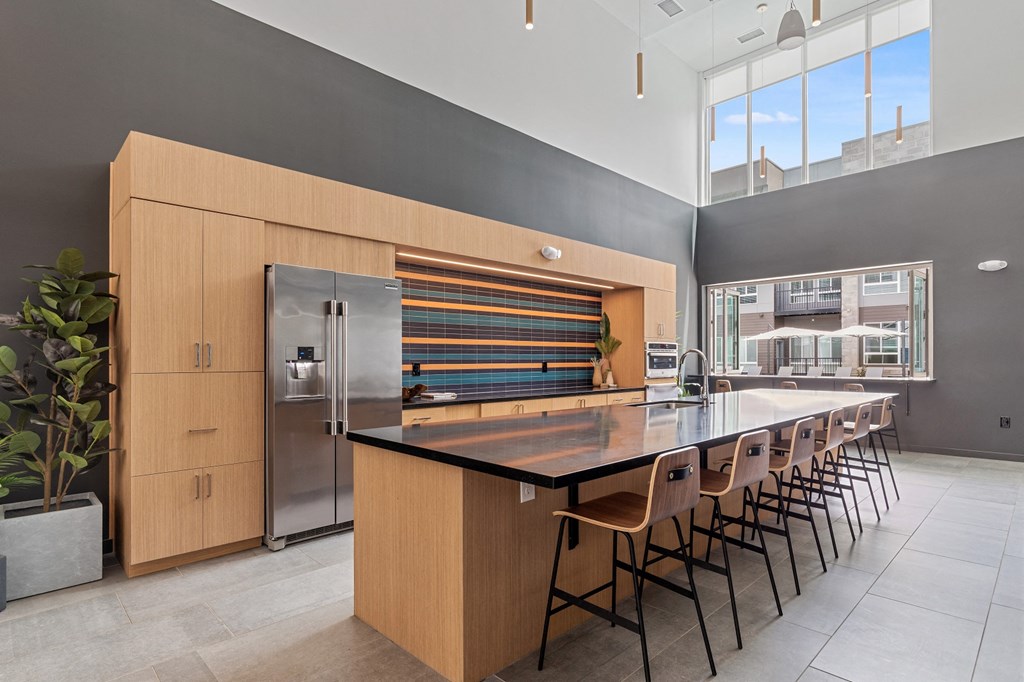 Legacy at Fitz Aurora CO Resident lounge 2